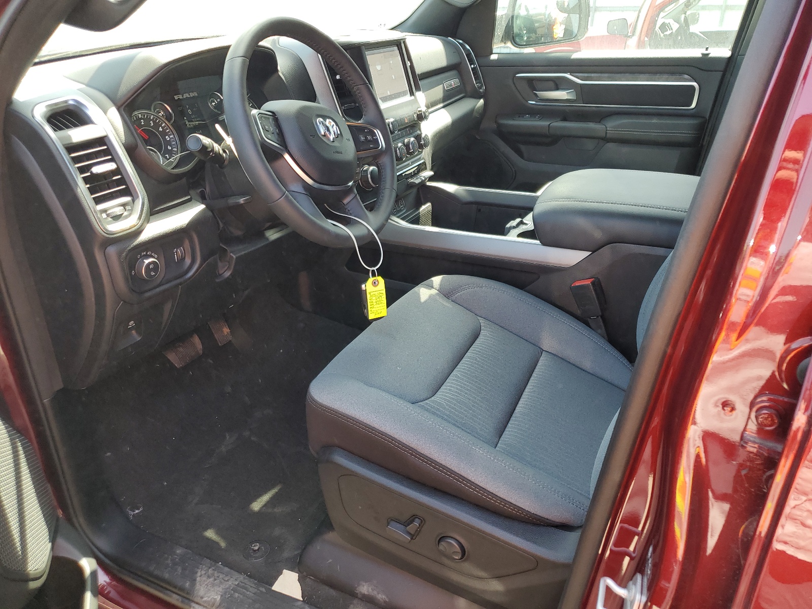 1C6RREFG1RN134375 2024 Ram 1500 Big Horn/Lone Star