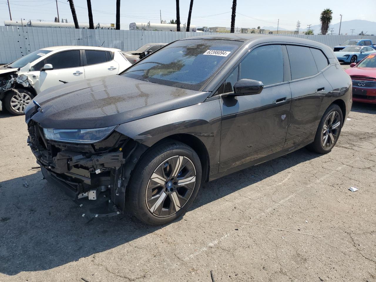 2023 BMW Ix xDrive50 VIN: WB523CF01PCM01988 Lot: 62398094