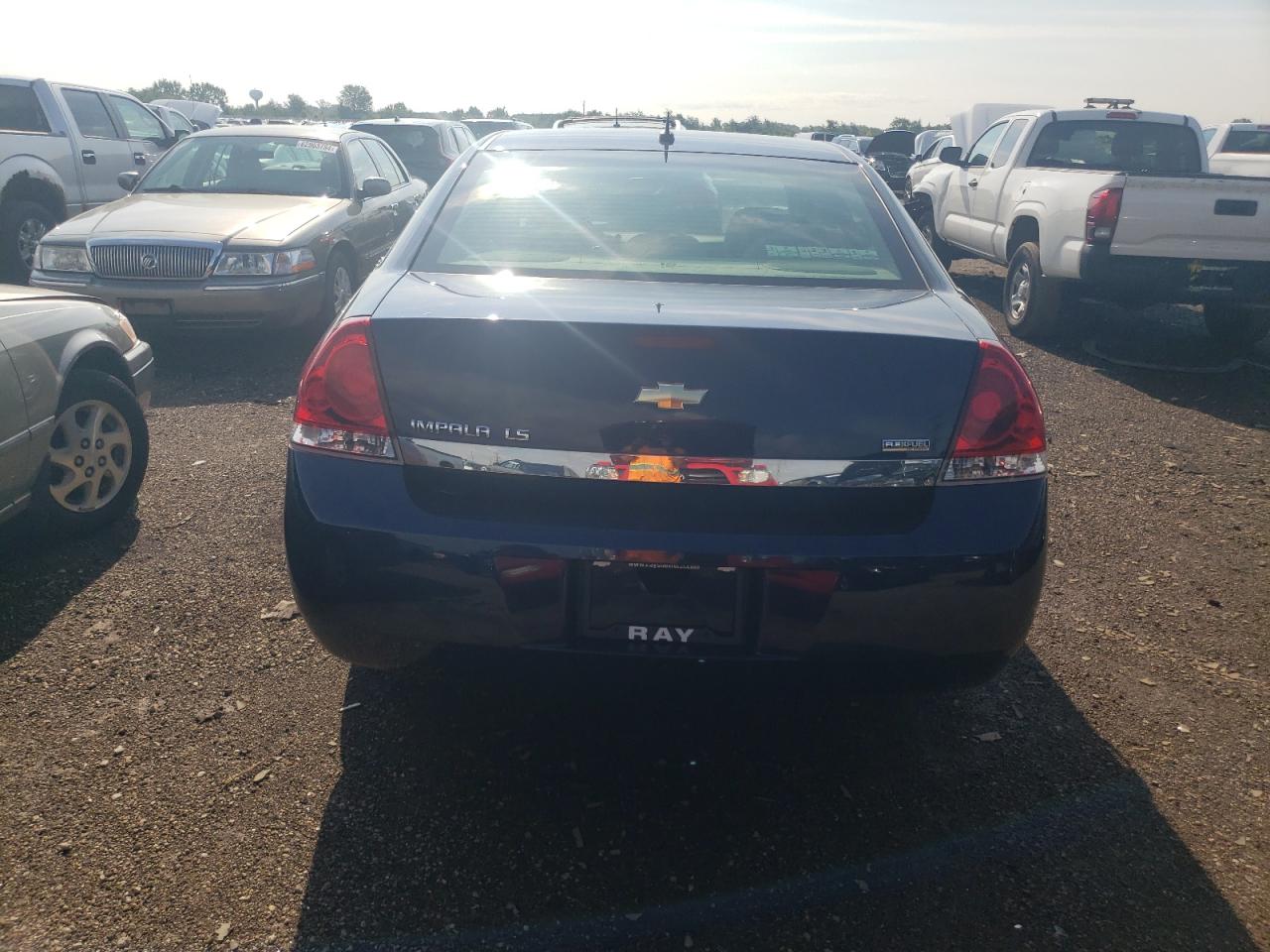 2008 Chevrolet Impala Ls VIN: 2G1WB58K481371422 Lot: 62445854