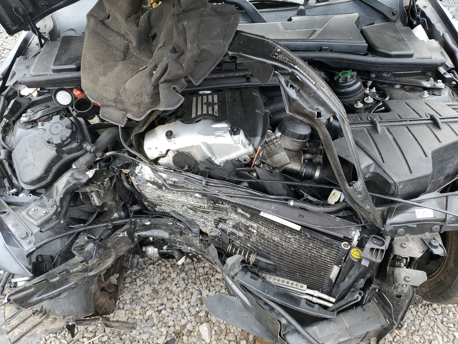 WBAVC735X8KP39676 2008 BMW 328 Xi Sulev