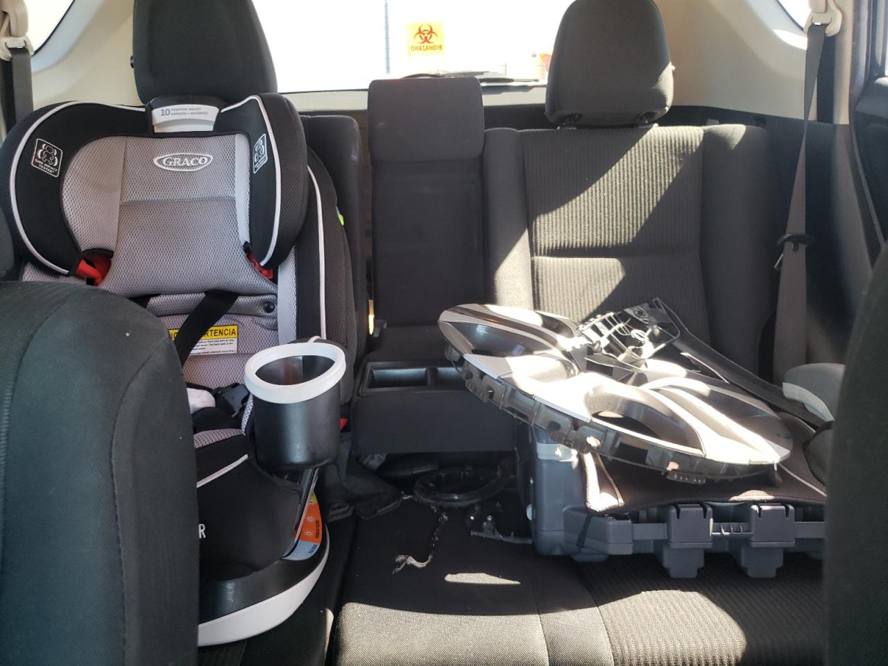 2018 Toyota Rav4 Le VIN: JTMZFREV7JJ210878 Lot: 63630934