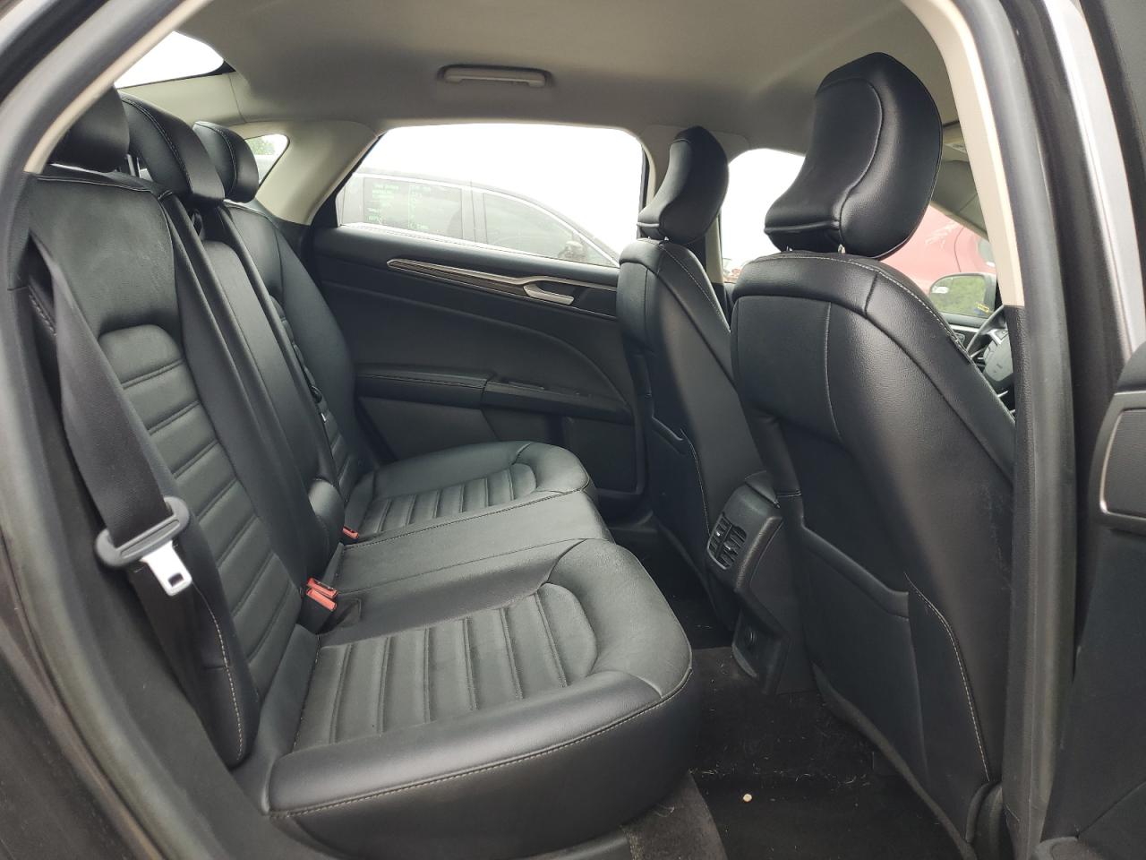 2018 Ford Fusion Se VIN: 3FA6P0HD1JR211227 Lot: 63634854