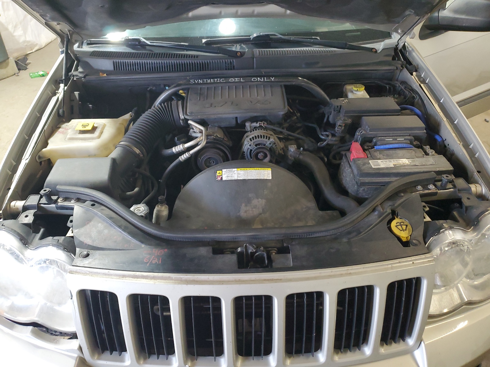 1J8GR48K48C139682 2008 Jeep Grand Cherokee Laredo