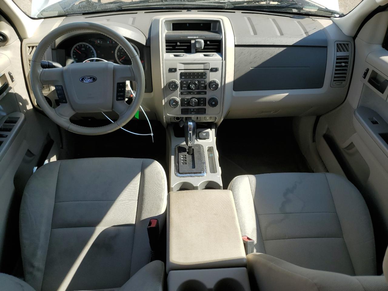 2010 Ford Escape Hybrid VIN: 1FMCU5K30AKD08258 Lot: 63070614