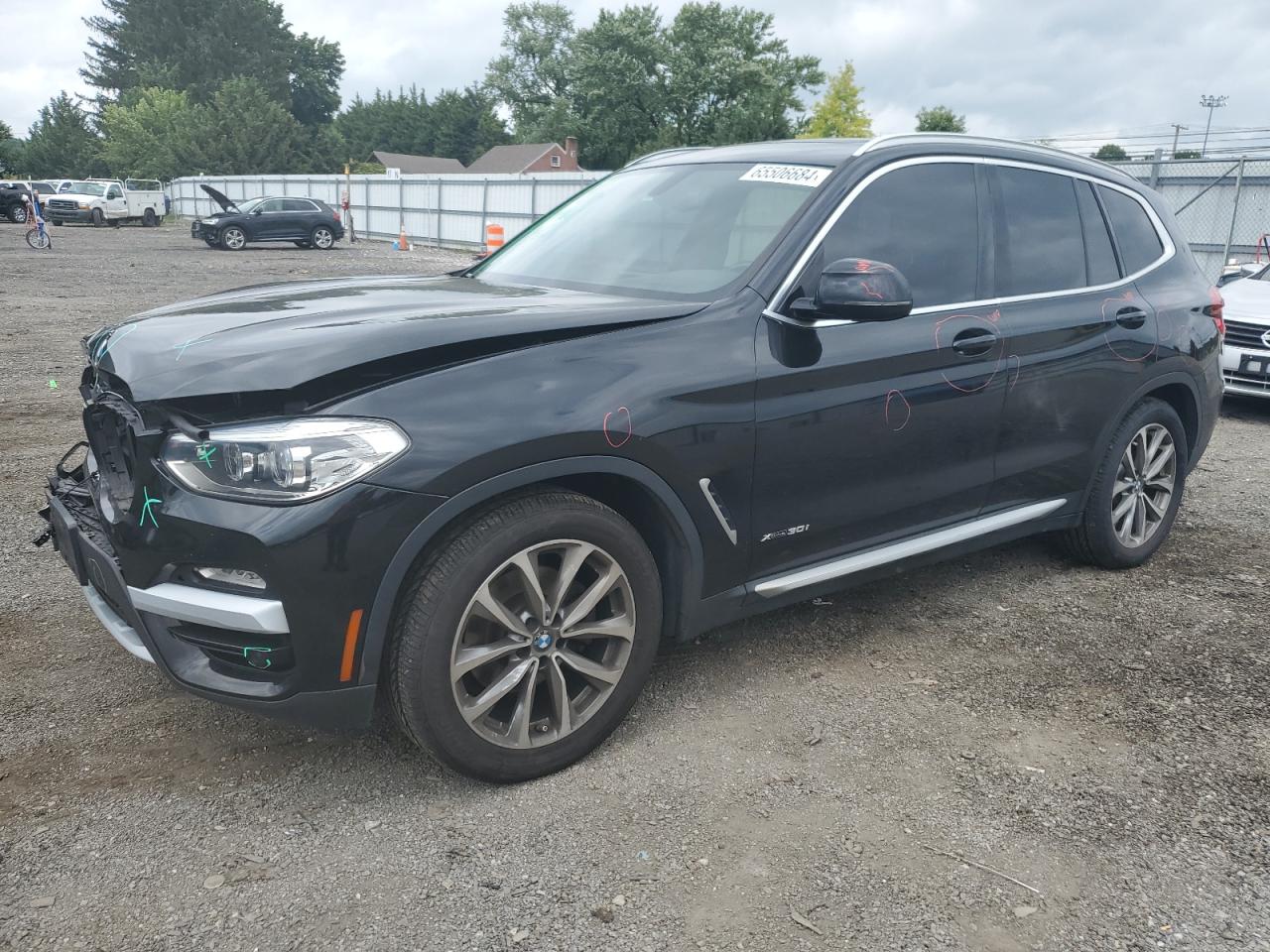 VIN 5UXTR9C5XJLD60232 2018 BMW X3 no.1