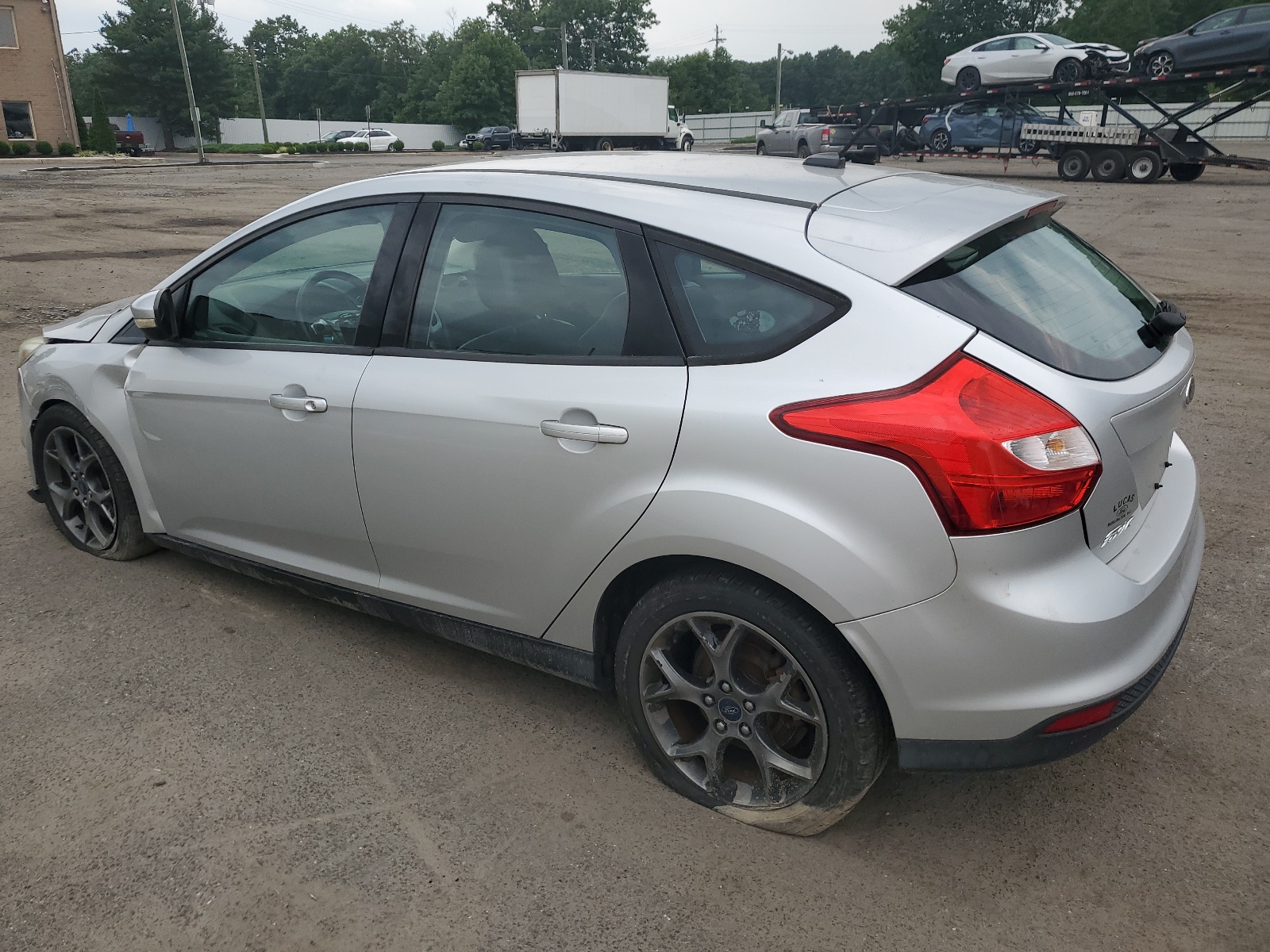 2014 Ford Focus Se vin: 1FADP3K25EL257535