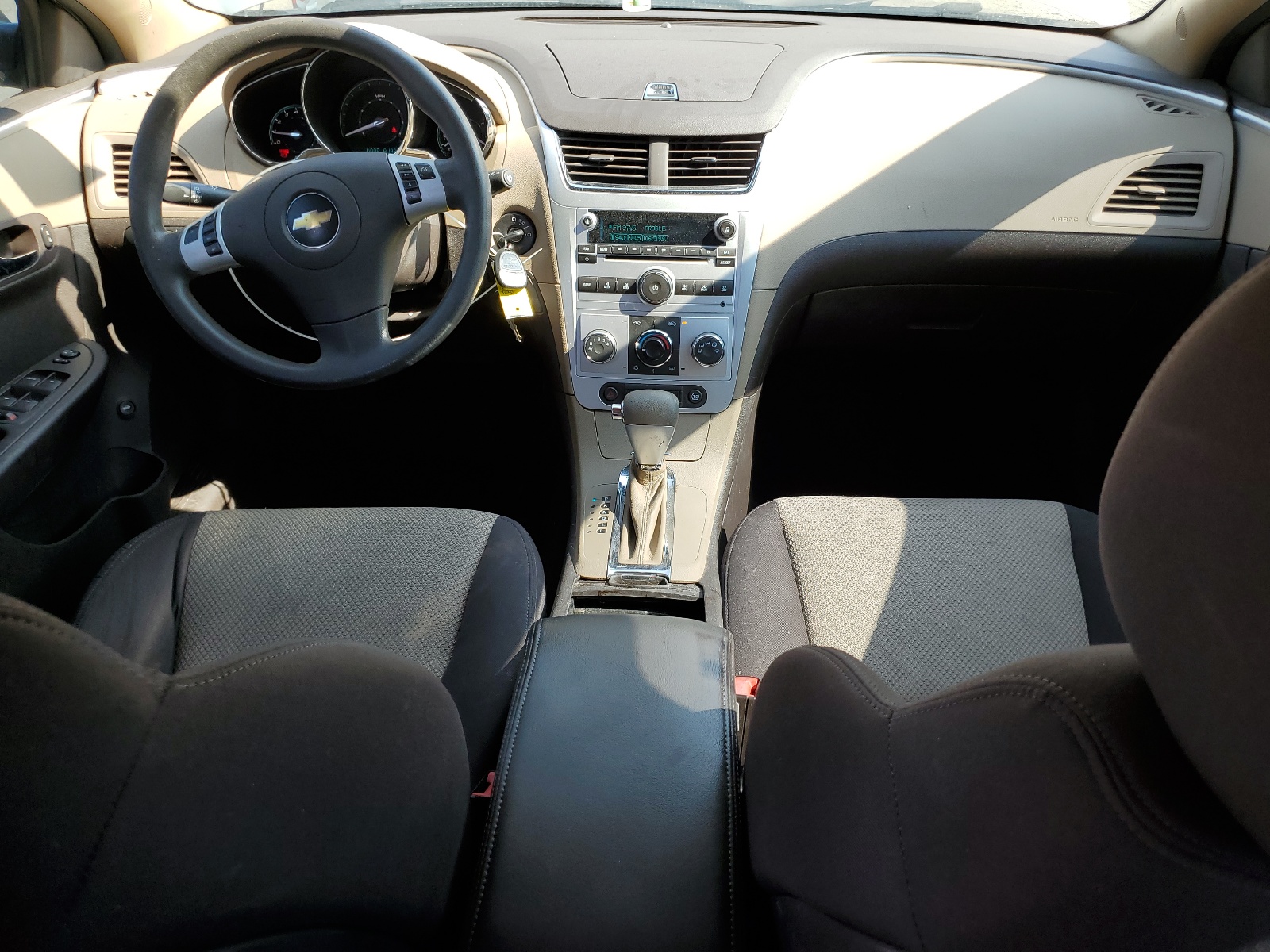 1G1ZB5EB9AF134103 2010 Chevrolet Malibu Ls