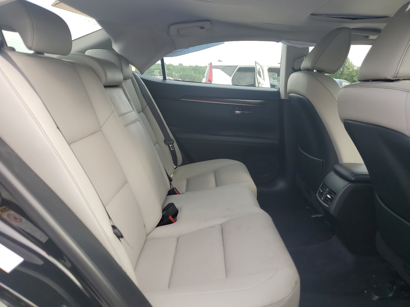 JTHBK1GG2F2165099 2015 Lexus Es 350