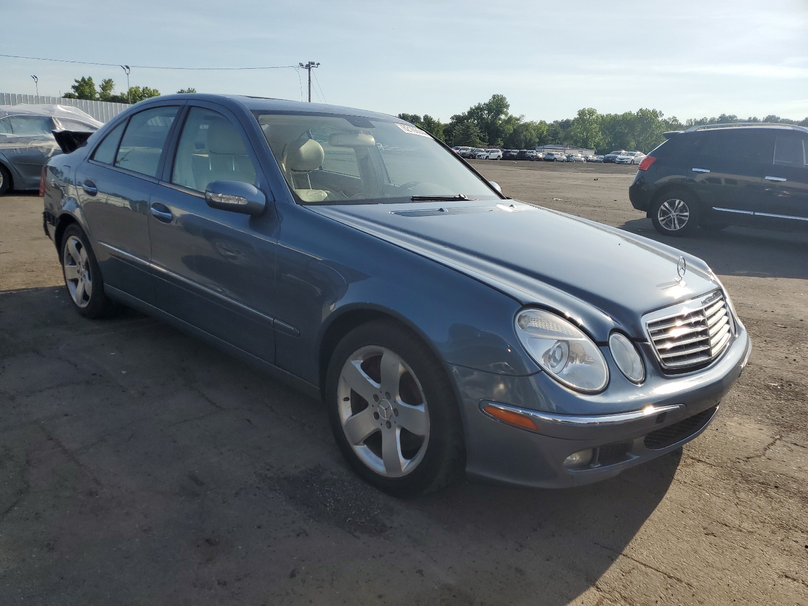 WDBUF83J16X198766 2006 Mercedes-Benz E 500 4Matic