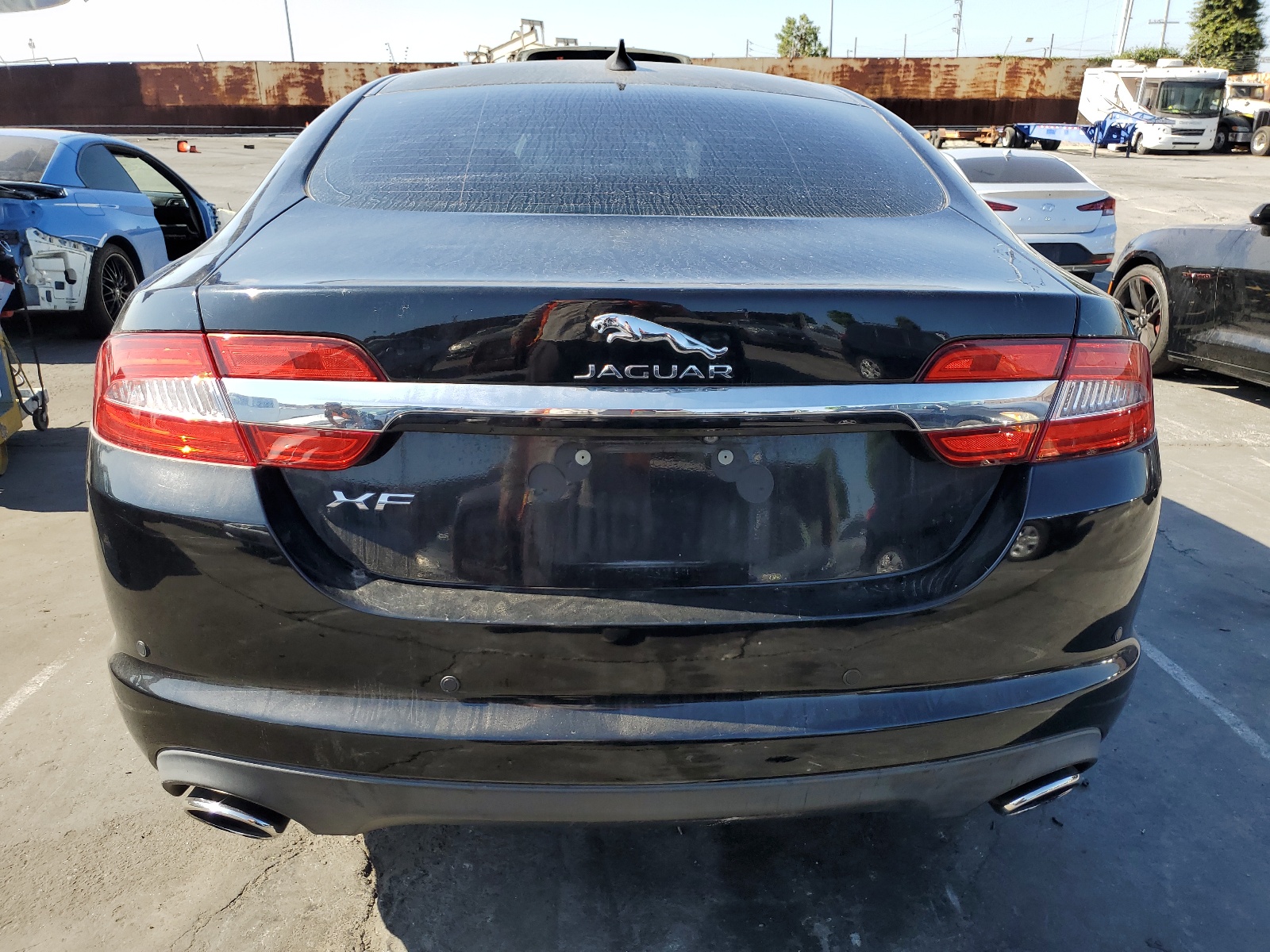 2014 Jaguar Xf vin: SAJWA0ES9EPU20471