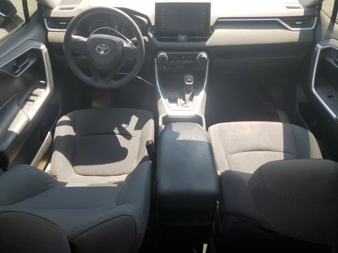 2019 Toyota Rav4 Le VIN: 2T3H1RFV2KW023124 Lot: 65040724