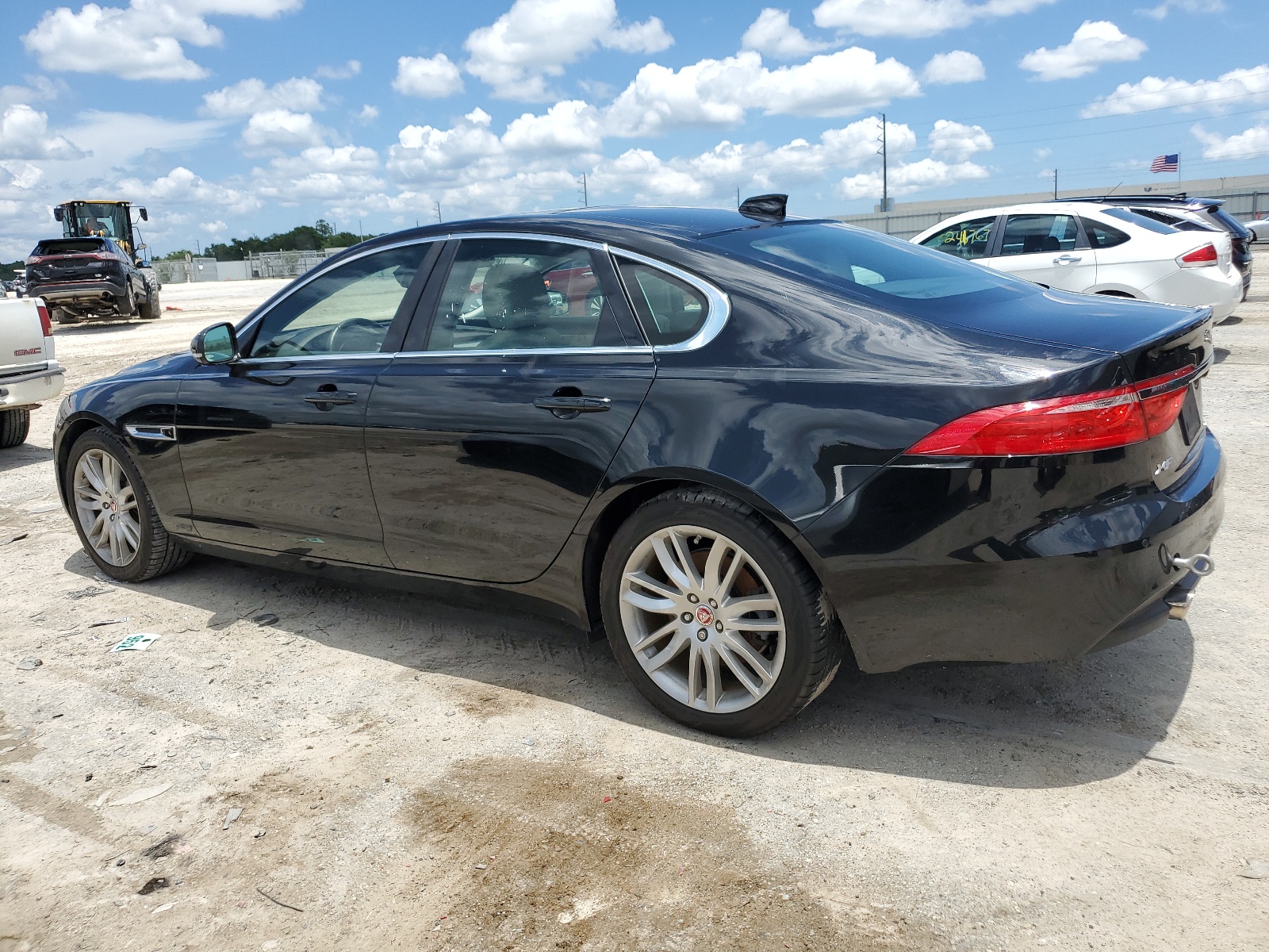 SAJBE4BV7GCY09130 2016 Jaguar Xf Prestige