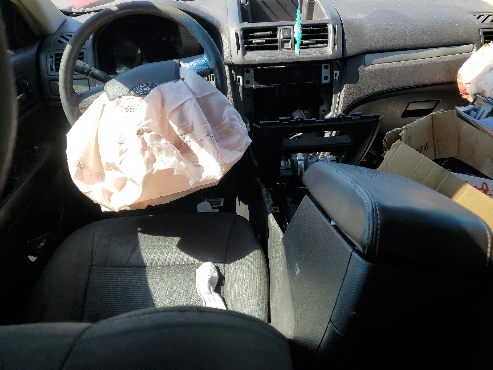 3FAHP0HAXBR187610 2011 Ford Fusion Se