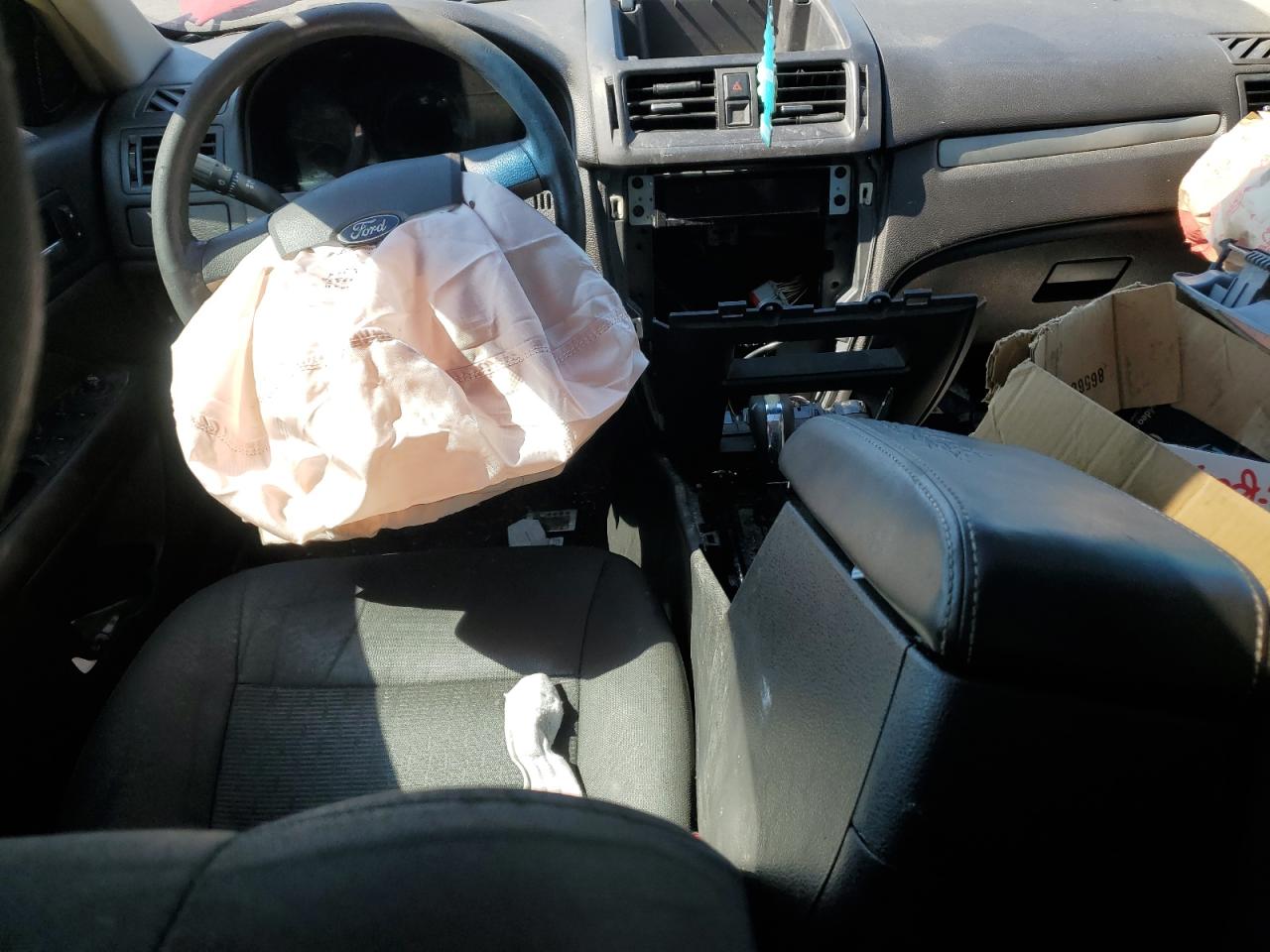 2011 Ford Fusion Se VIN: 3FAHP0HAXBR187610 Lot: 61735044