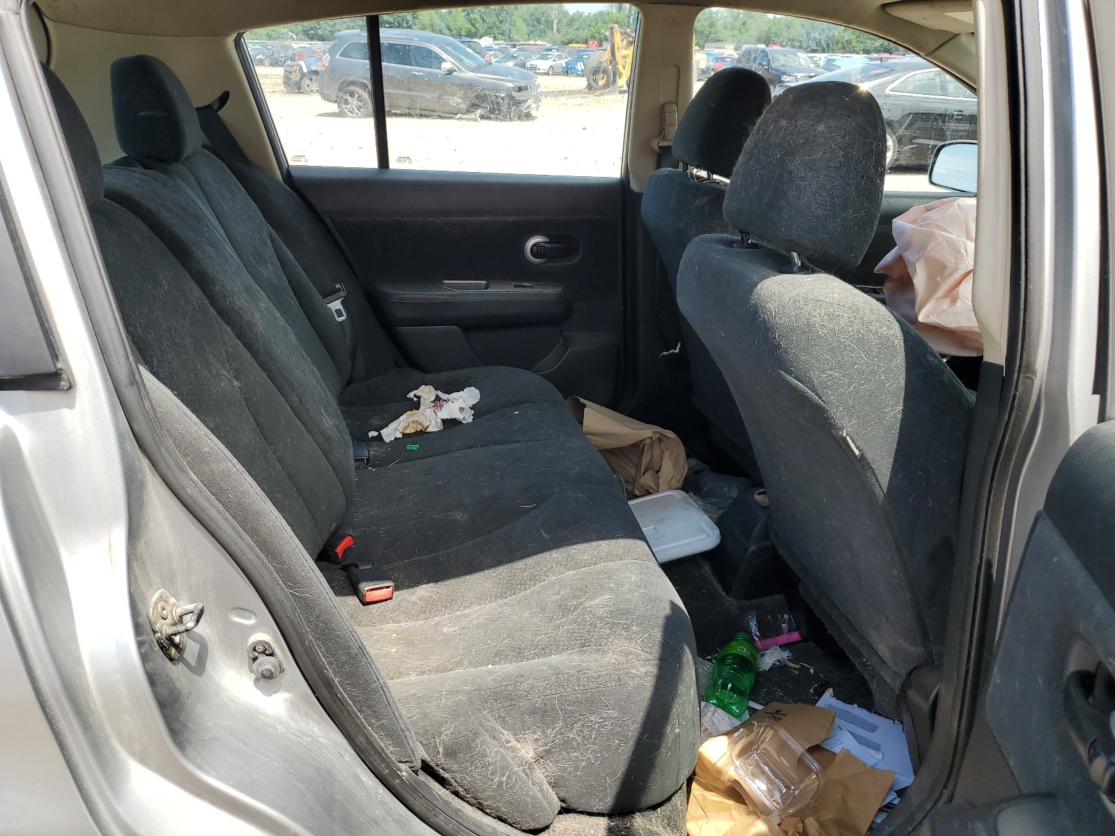 3N1BC1CP2BL456203 2011 Nissan Versa S