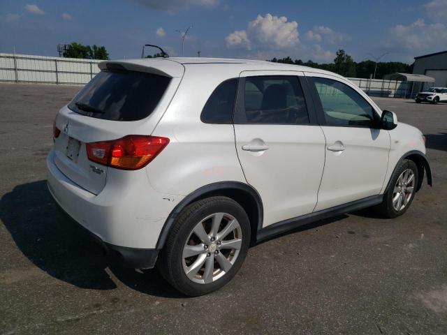  MITSUBISHI OUTLANDER 2014 Білий