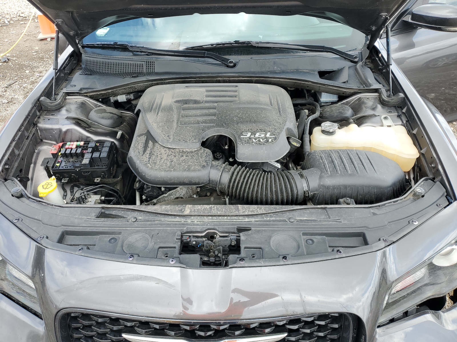 2C3CCAGG0JH151760 2018 Chrysler 300 S