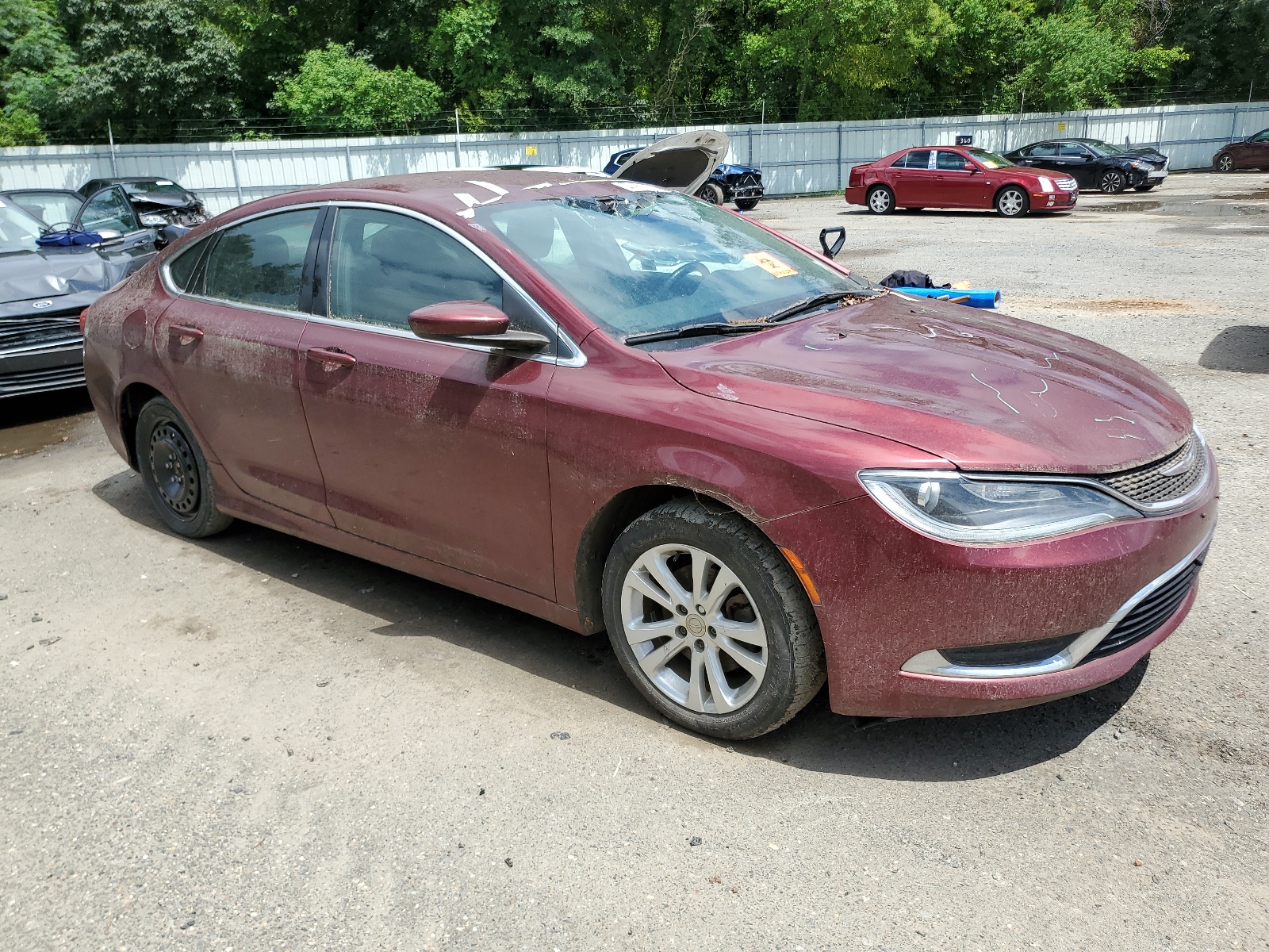 2015 Chrysler 200 Limited vin: 1C3CCCAB4FN745016