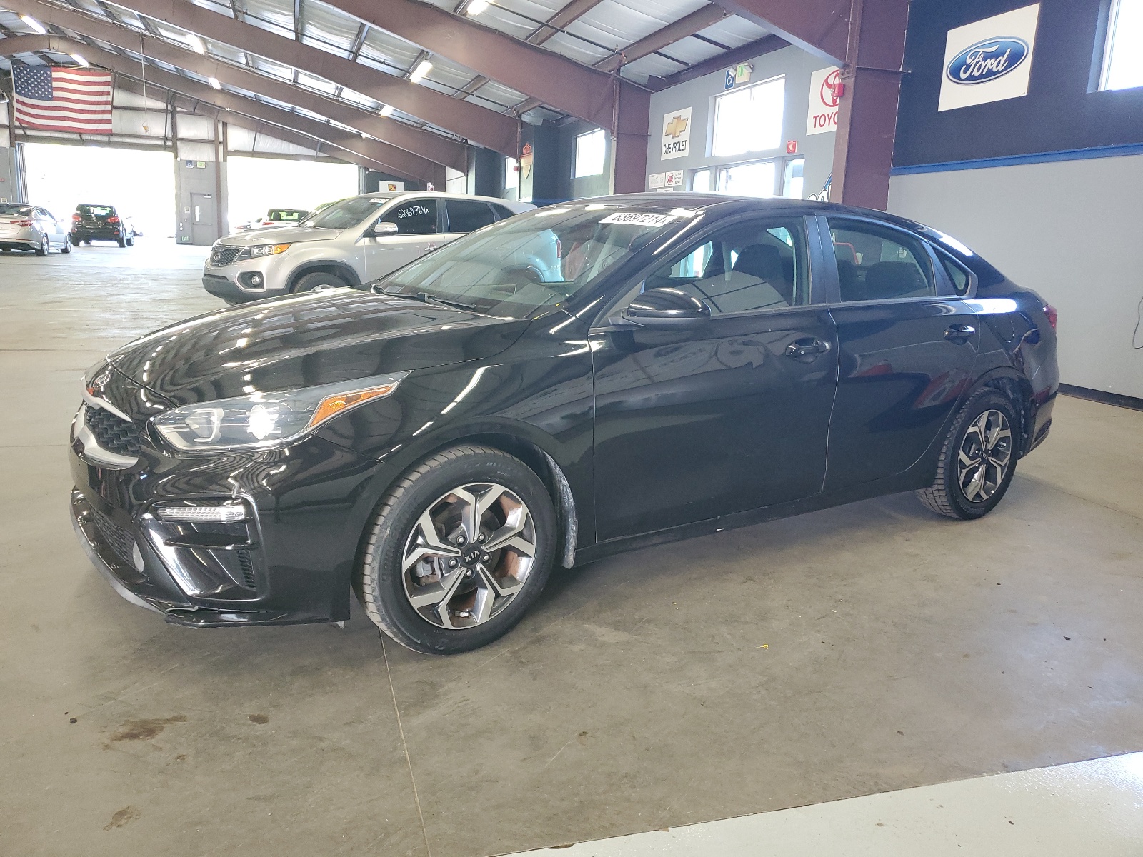 3KPF24AD7KE105612 2019 Kia Forte Fe