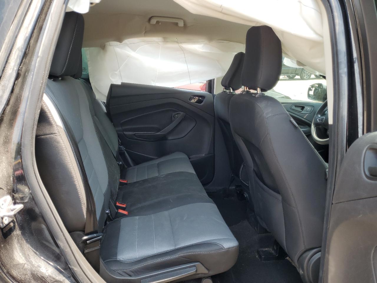 2019 Ford Escape S VIN: 1FMCU0F79KUB58981 Lot: 62798294