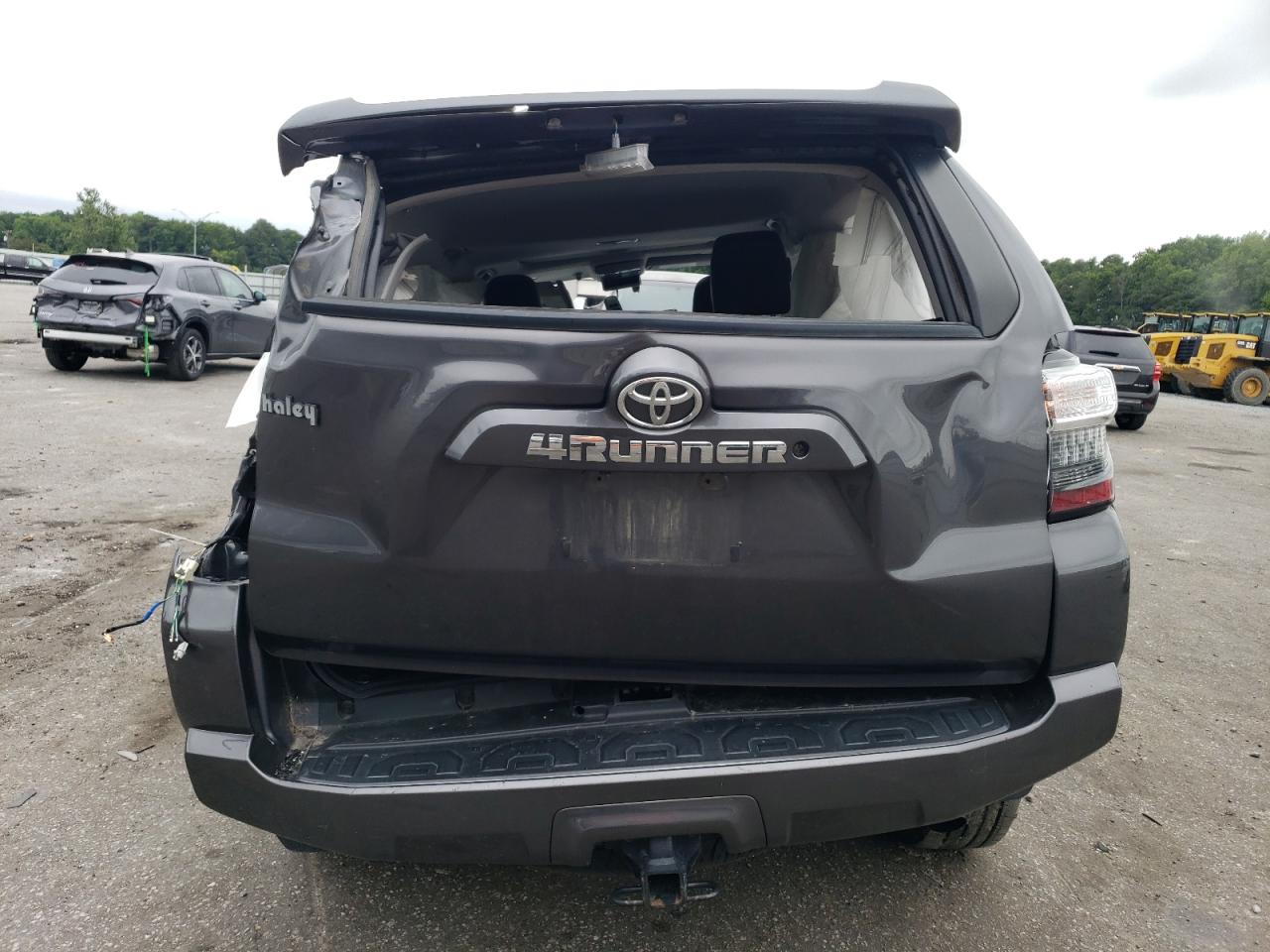 2018 Toyota 4Runner Sr5/Sr5 Premium VIN: JTEBU5JR6J5554604 Lot: 62952004