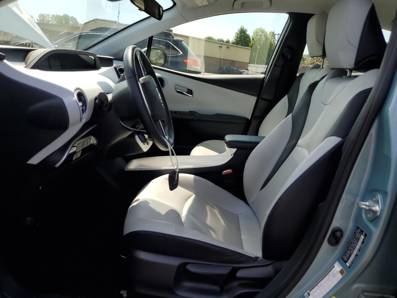 2018 Toyota Prius VIN: JTDKARFU9J3060007 Lot: 63687714