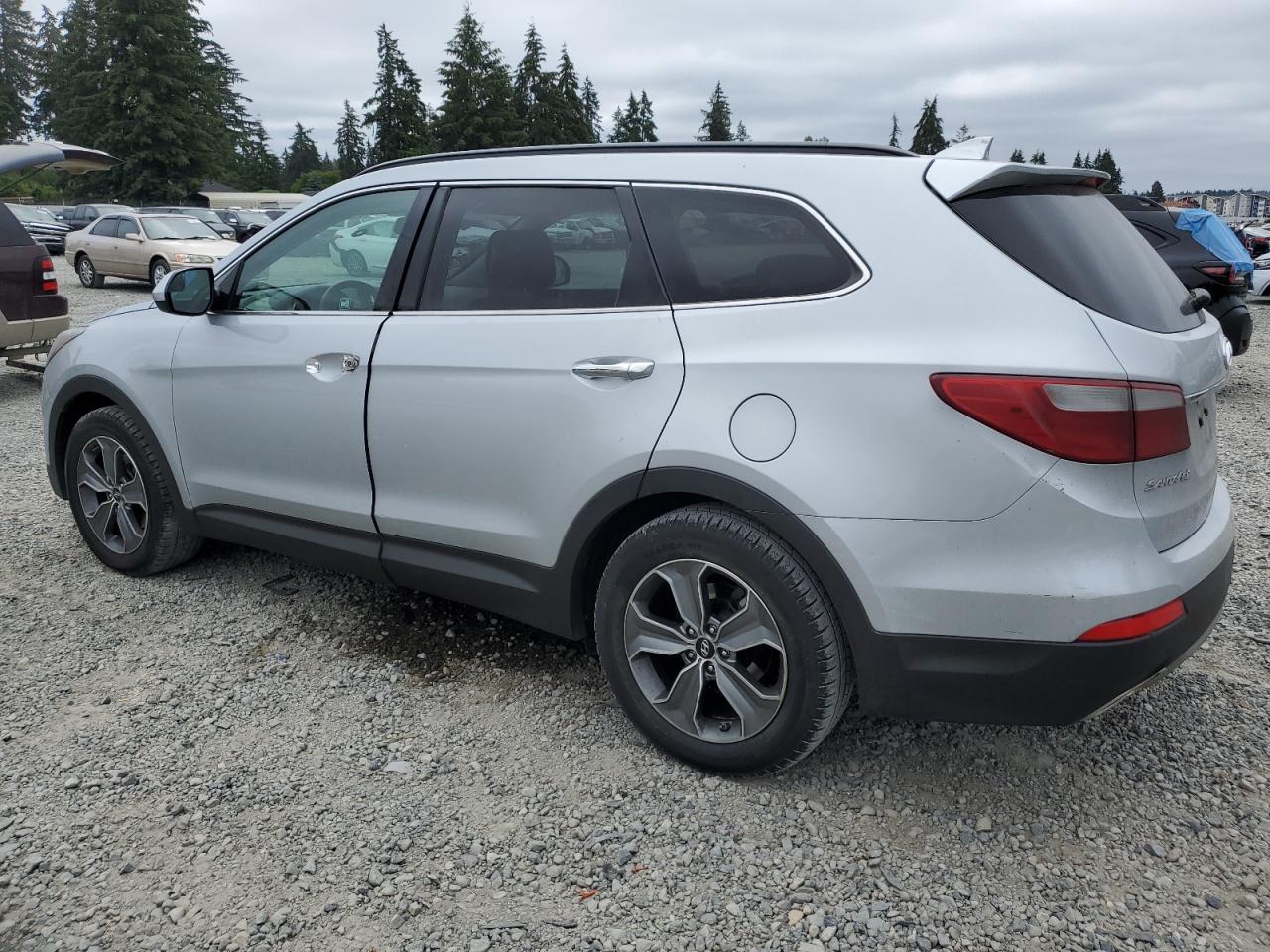 KM8SMDHF2GU151000 2016 HYUNDAI SANTA FE - Image 2