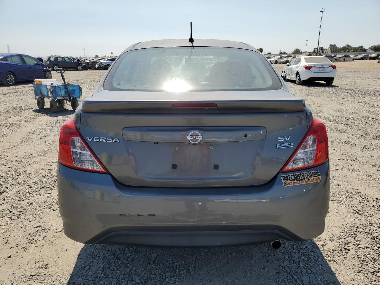 2018 Nissan Versa S VIN: 3N1CN7AP4JL878606 Lot: 62303984
