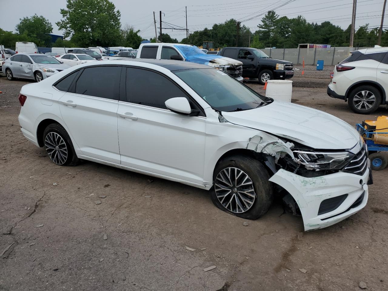 2019 Volkswagen Jetta - Image 4