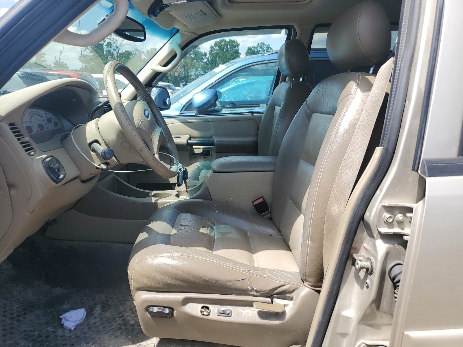 1FMDU77K04UC30119 2004 Ford Explorer Sport Trac