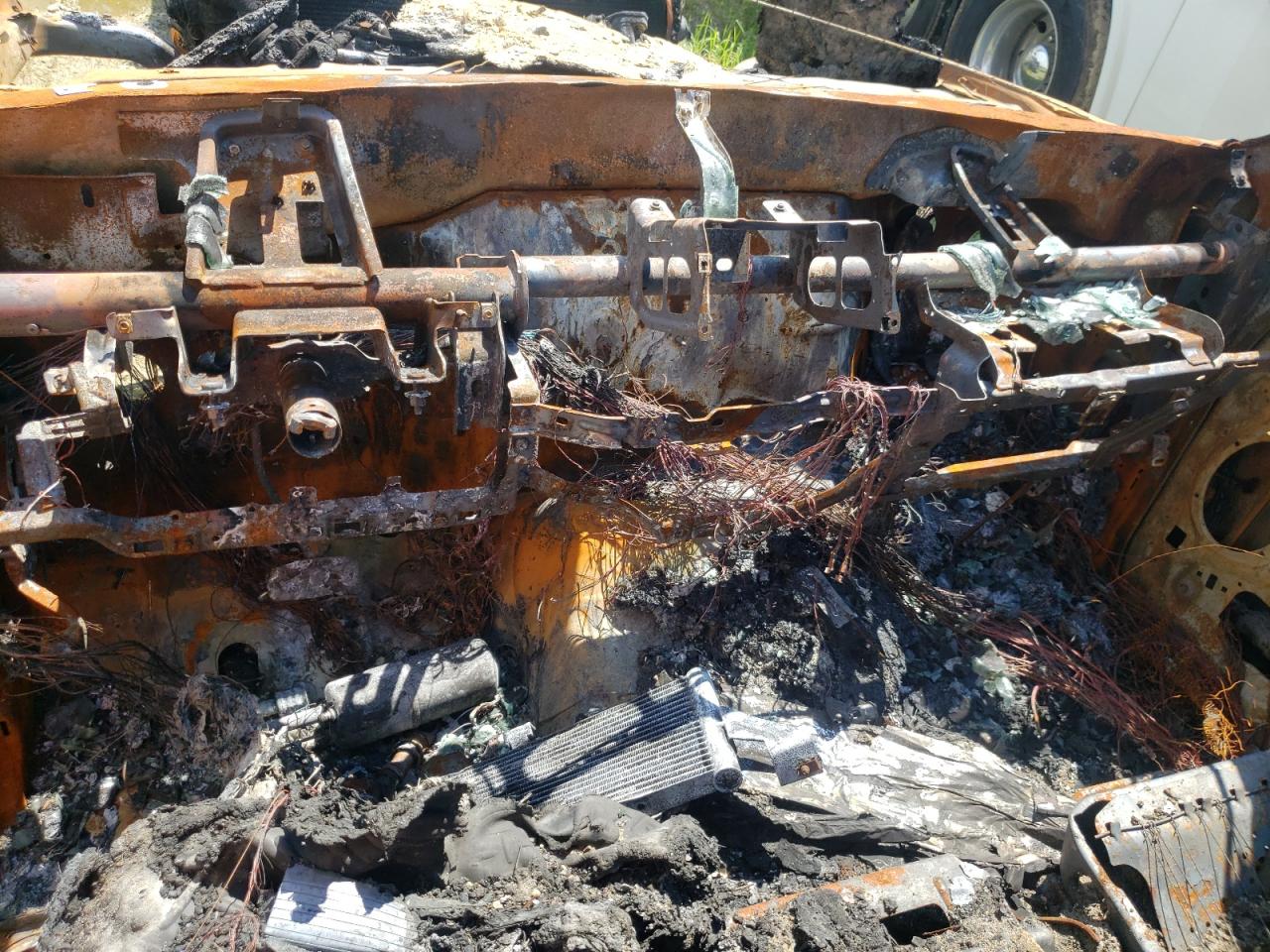 2009 Ford F450 Super Duty VIN: 1FDGF46R69EB28717 Lot: 64170044