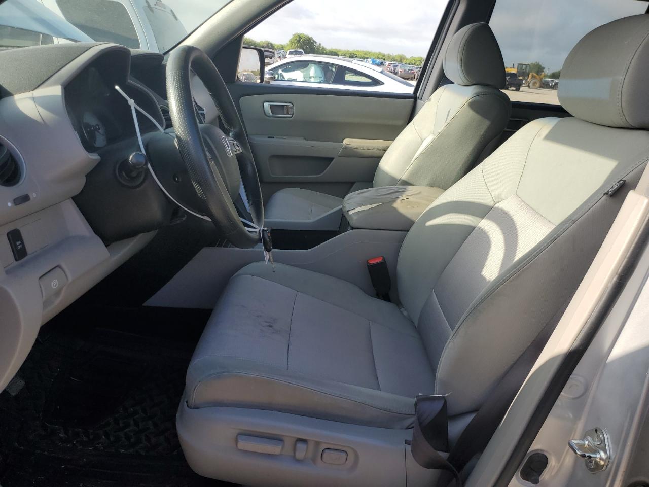 2011 Honda Pilot Ex VIN: 5FNYF3H46BB052523 Lot: 63196114