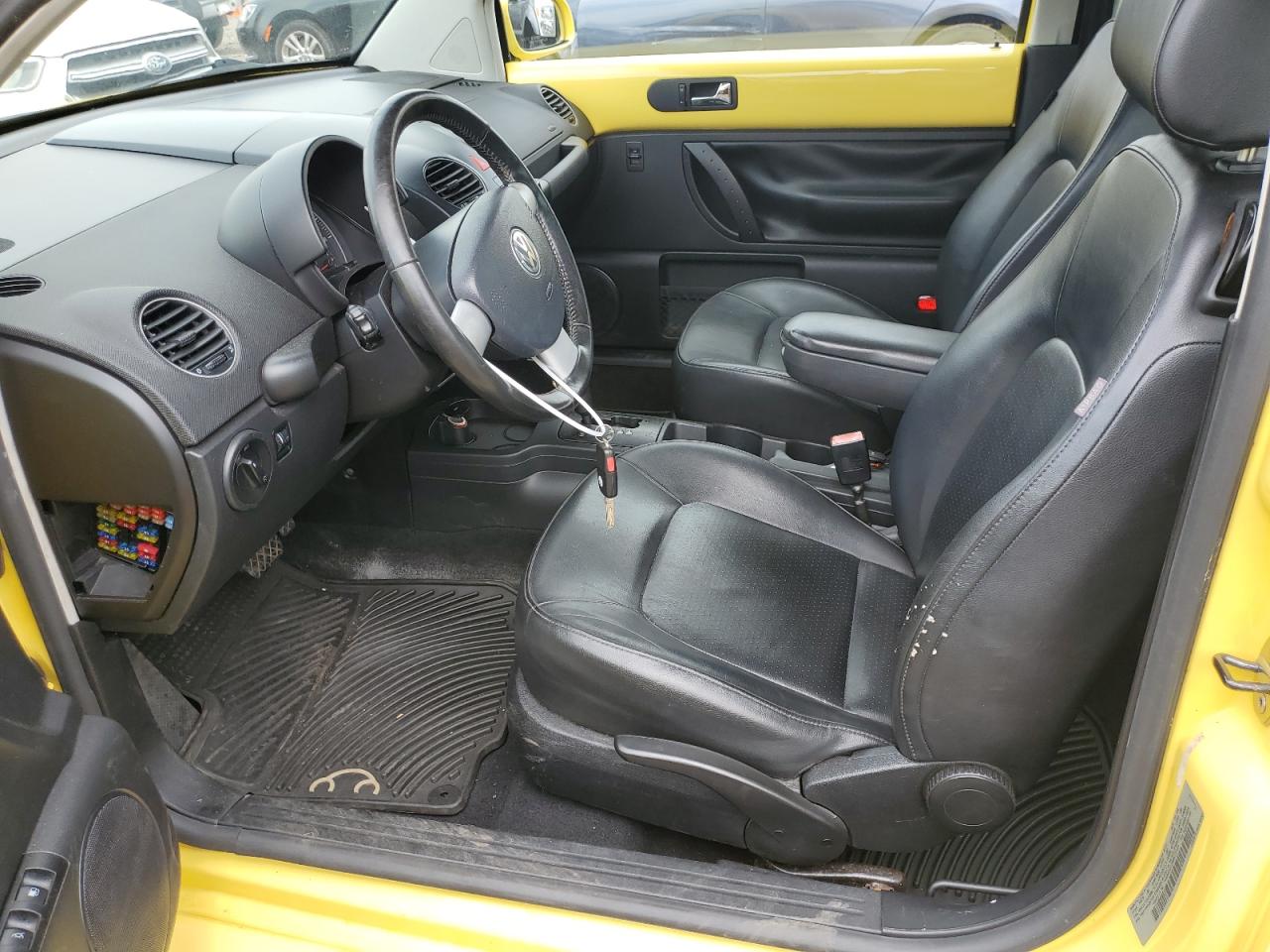 2008 Volkswagen New Beetle S VIN: 3VWRG31C28M517769 Lot: 64427554