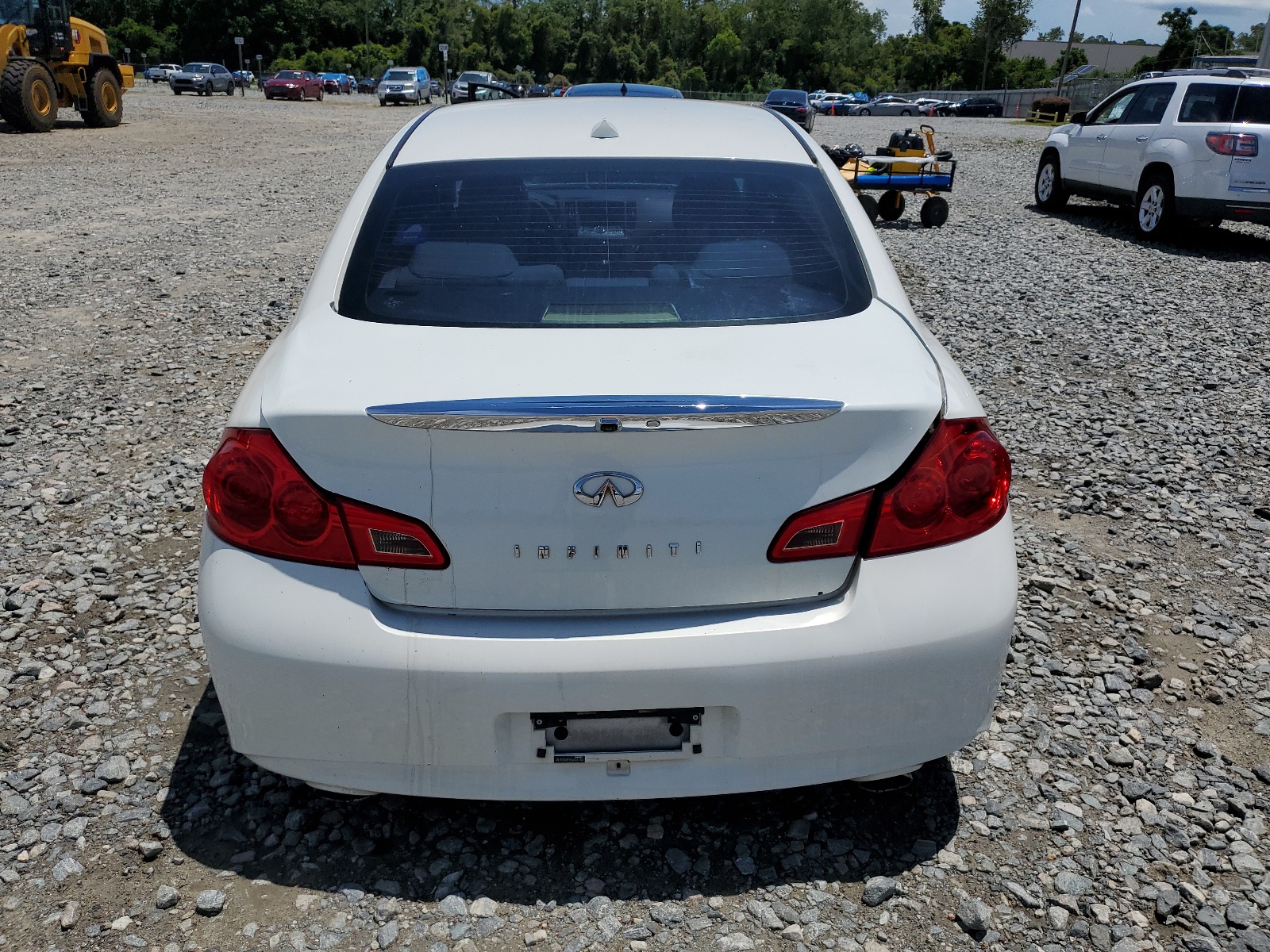 JN1CV6AP5FM501158 2015 Infiniti Q40