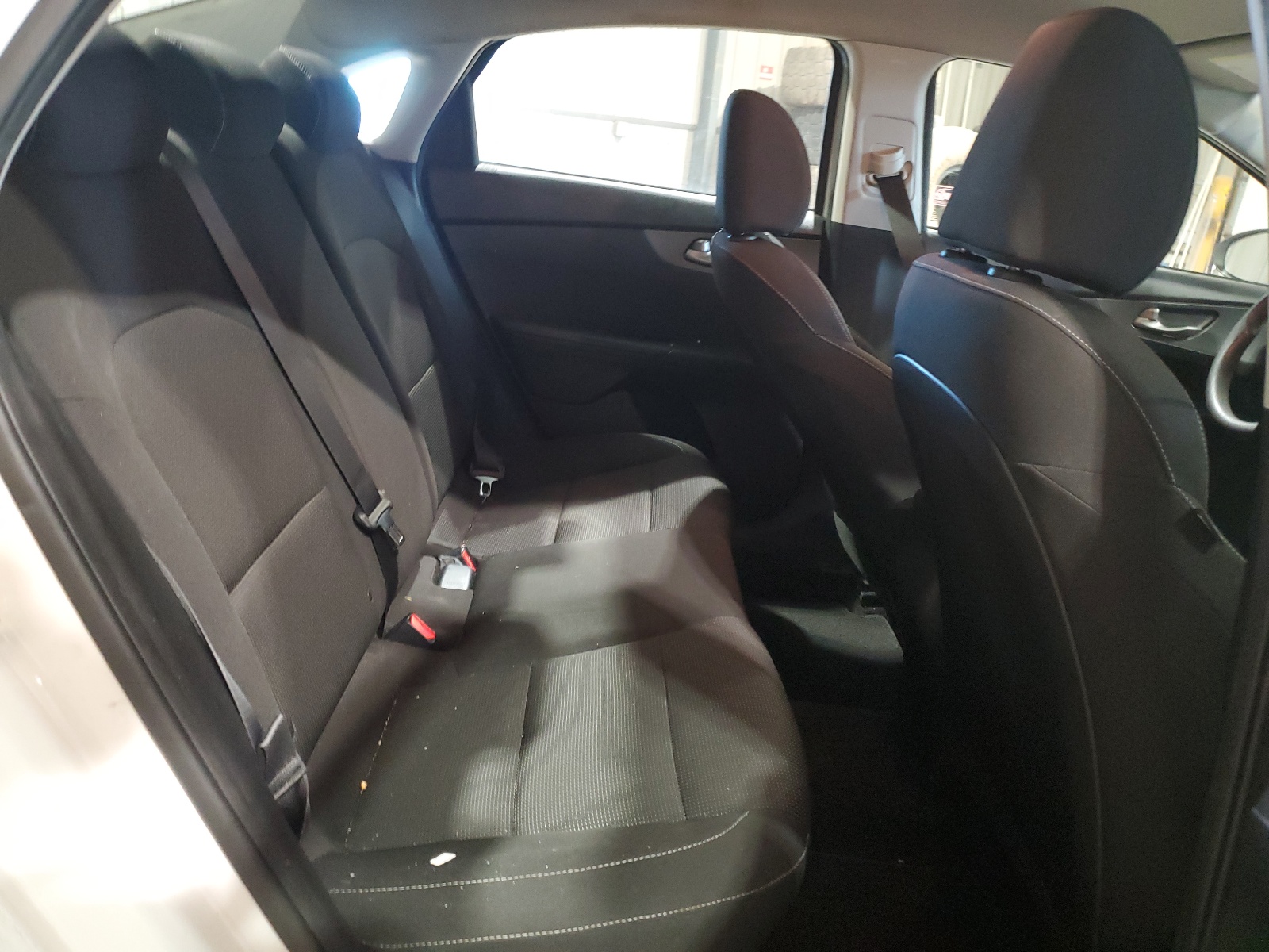 3KPF24AD6KE111952 2019 Kia Forte Fe