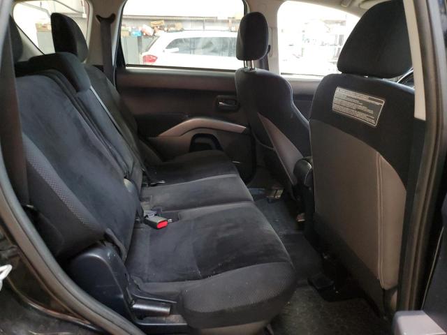 2011 MITSUBISHI OUTLANDER SE