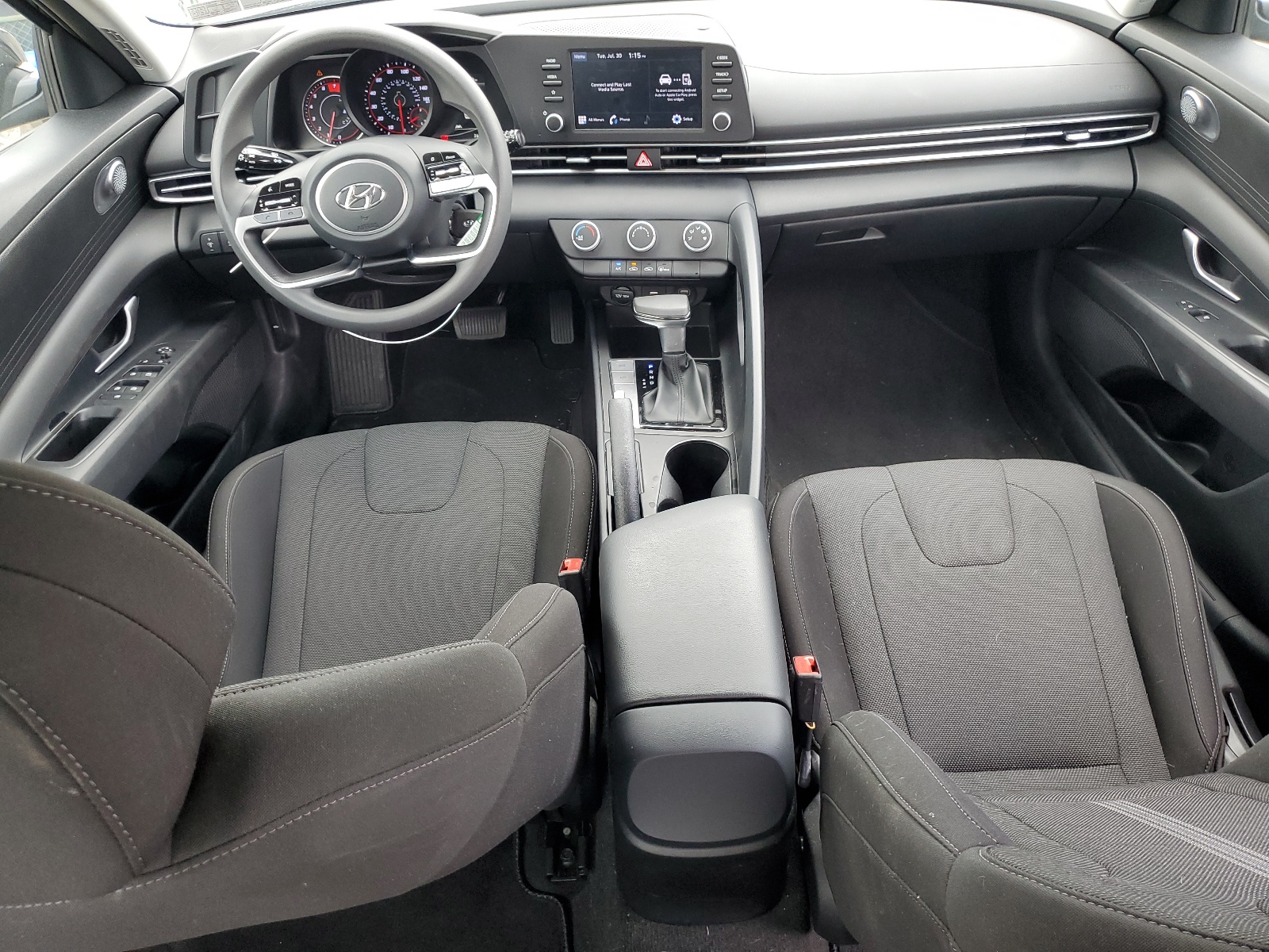 5NPLL4AG5NH074080 2022 Hyundai Elantra Se