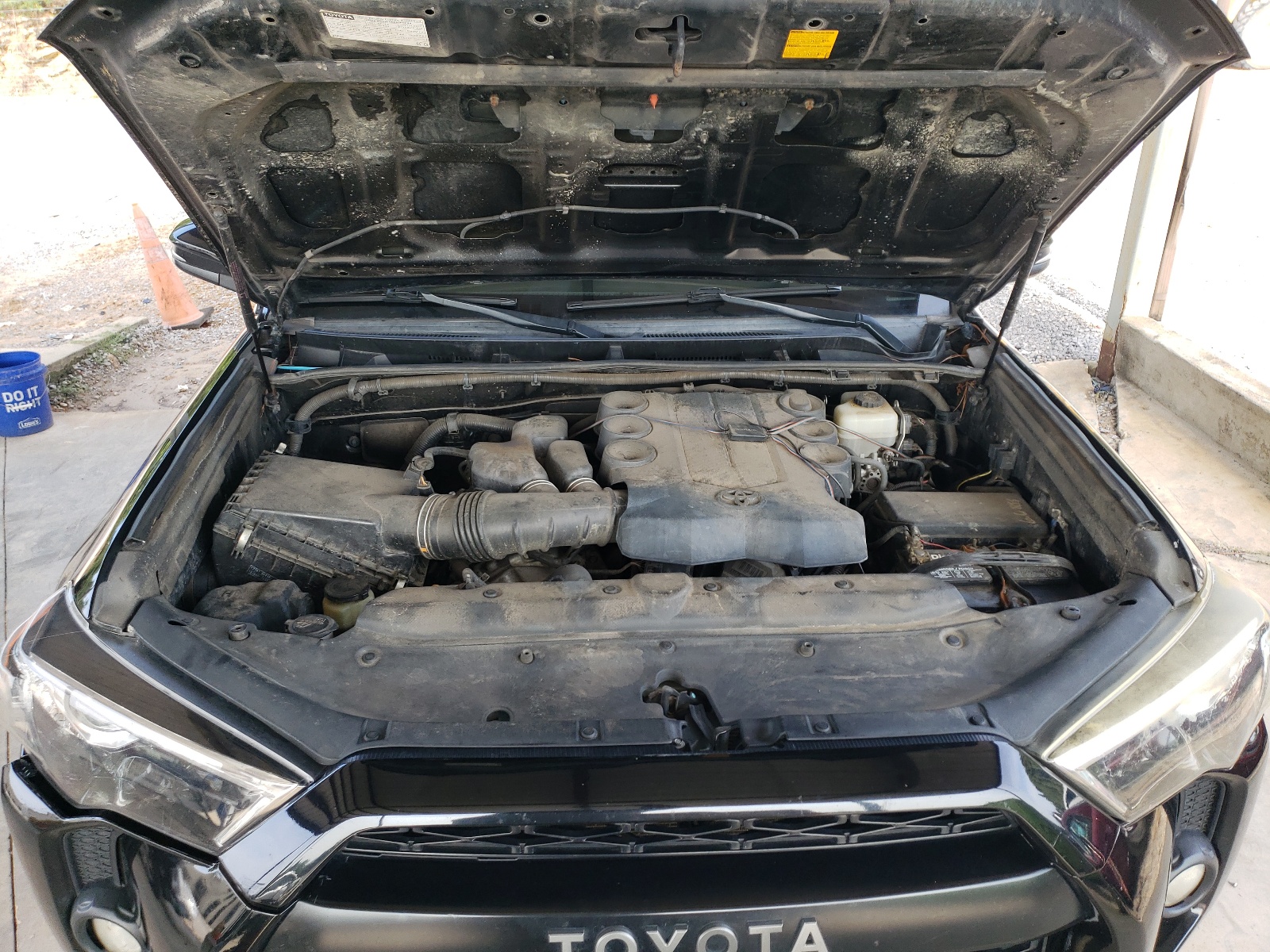 JTEBU5JR2E5158367 2014 Toyota 4Runner Sr5