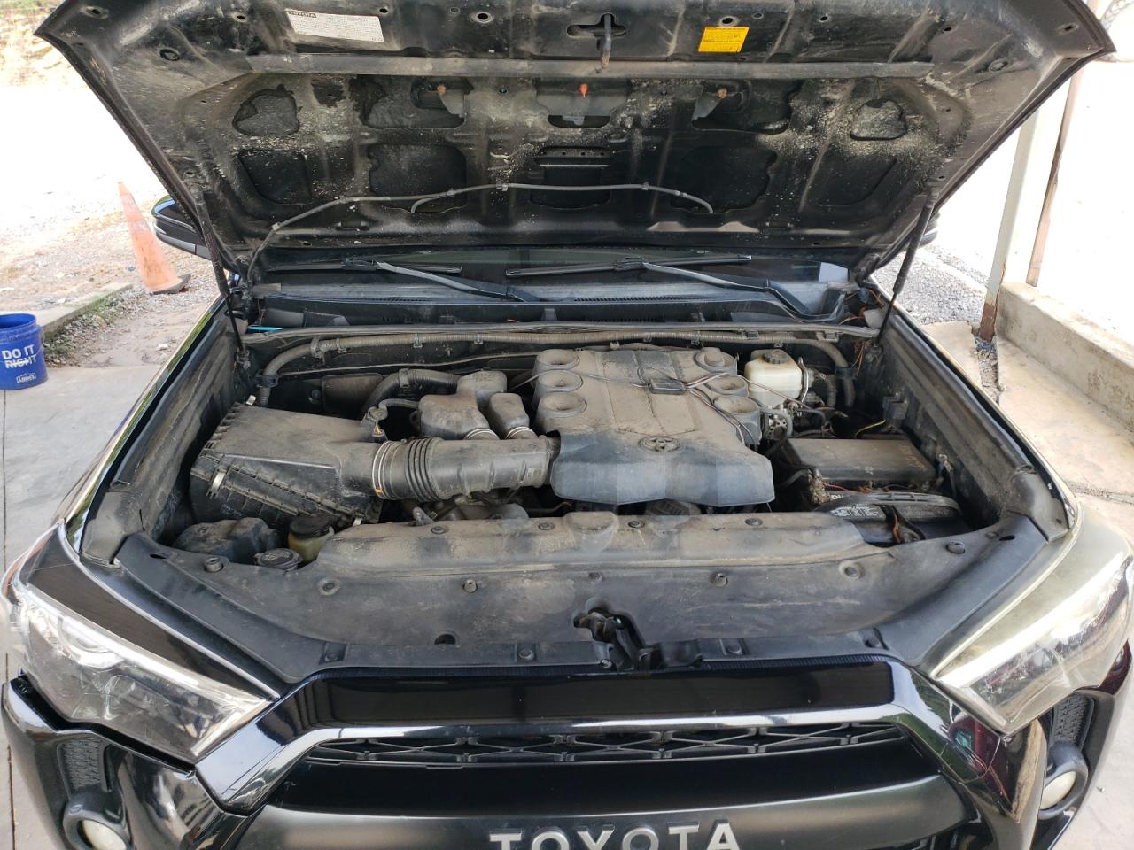 2014 Toyota 4Runner Sr5 VIN: JTEBU5JR2E5158367 Lot: 64676164