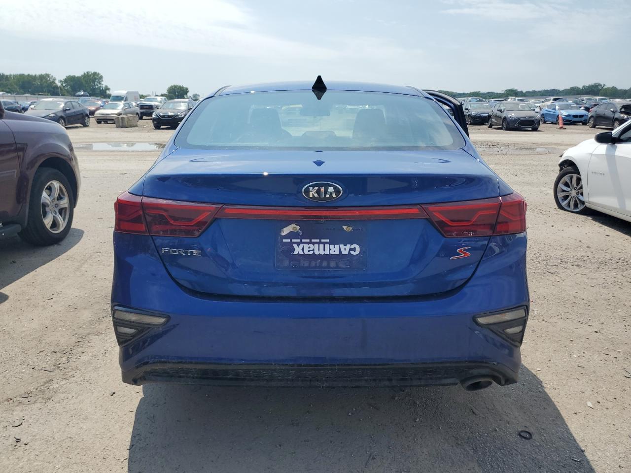 3KPF34AD9KE033941 2019 Kia Forte Gt Line