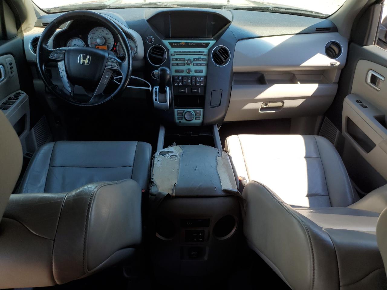 2010 Honda Pilot Touring VIN: 5FNYF4H88AB027887 Lot: 61683244