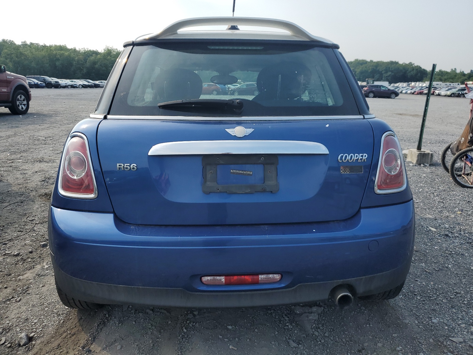 2012 Mini Cooper vin: WMWSU3C5XCT369891