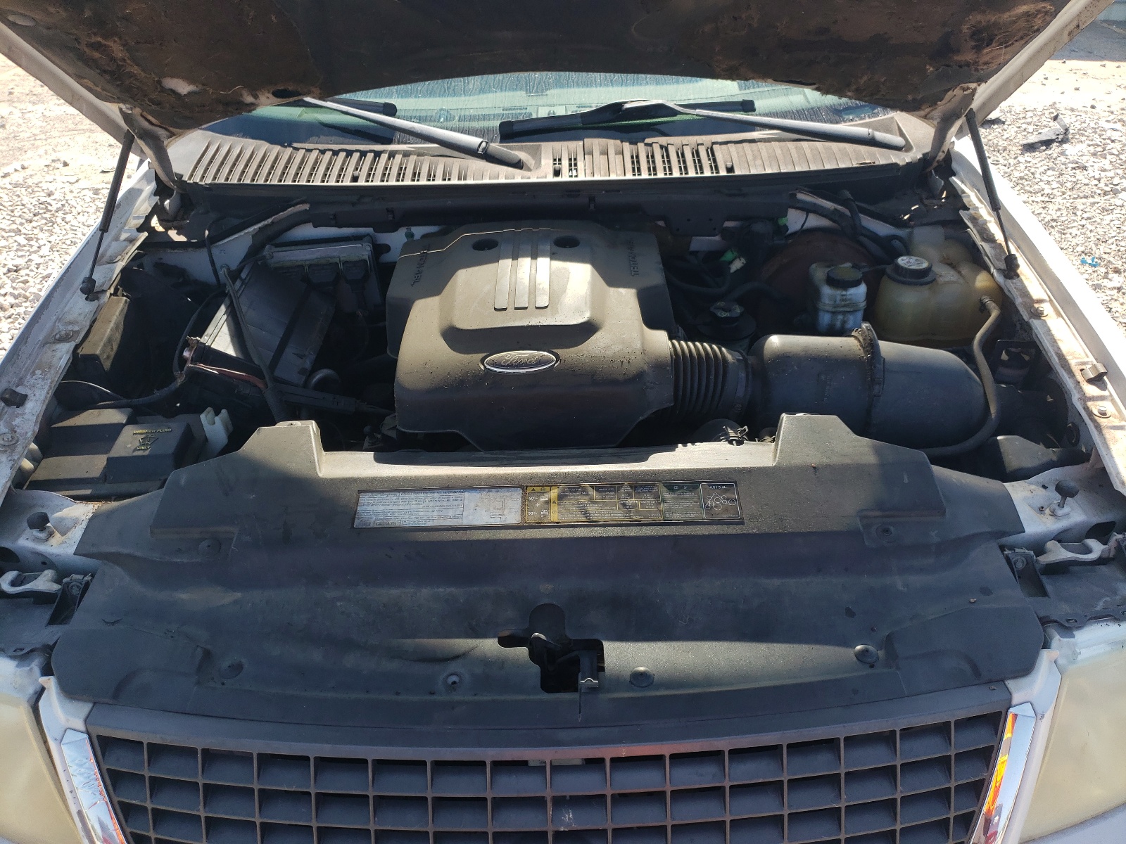 1FMRU15W33LB83133 2003 Ford Expedition Xlt