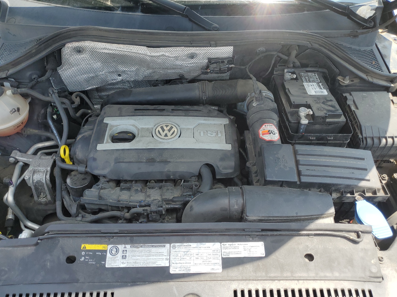 WVGAV7AX1HK033143 2017 Volkswagen Tiguan S