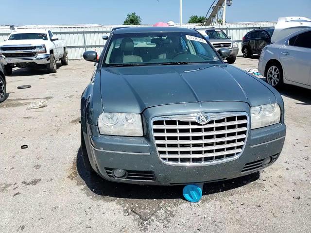 2005 Chrysler 300 Touring VIN: 2C3JA53G35H675727 Lot: 61126784