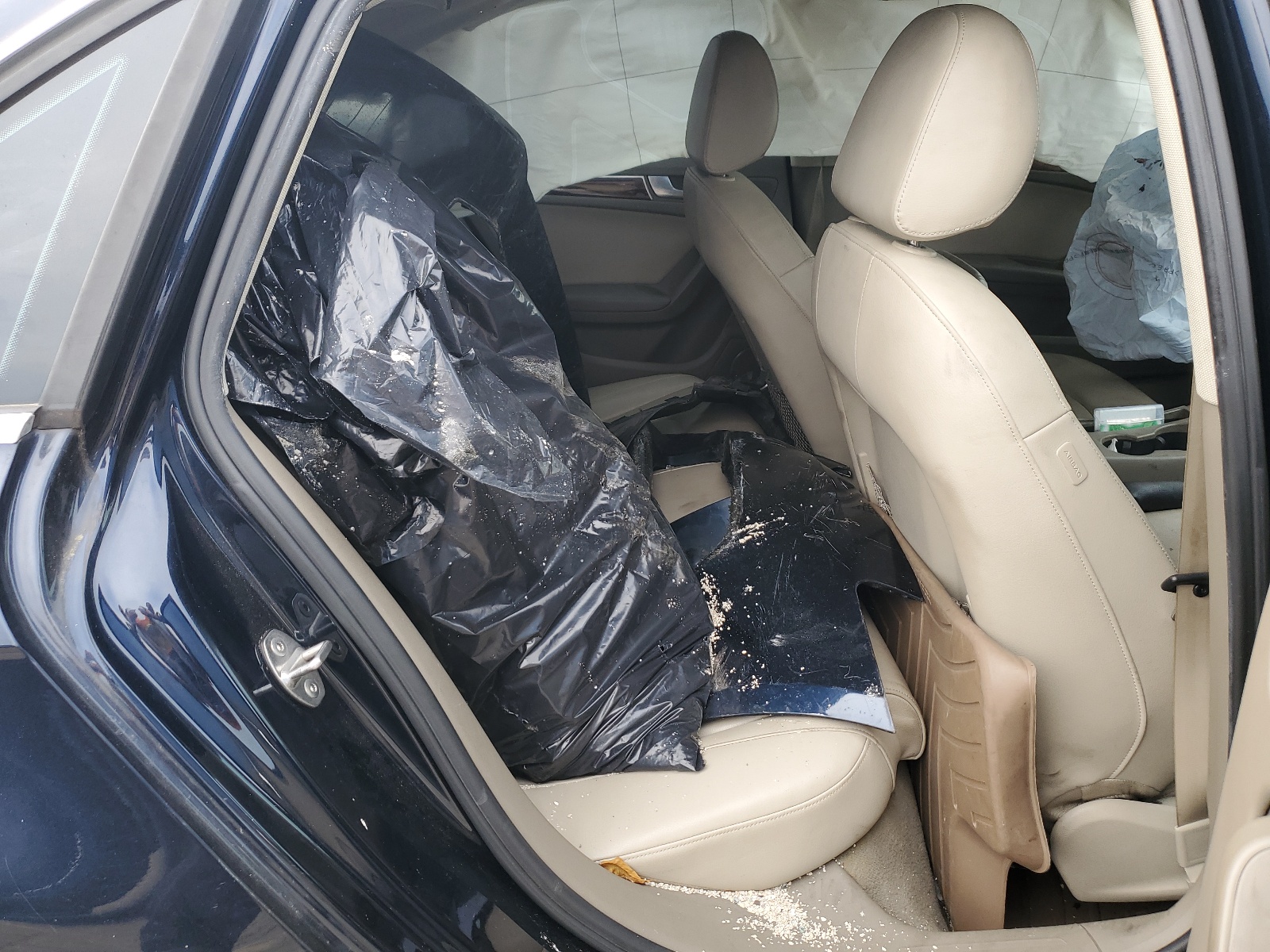 WAUFFAFL2BN017403 2011 Audi A4 Premium Plus