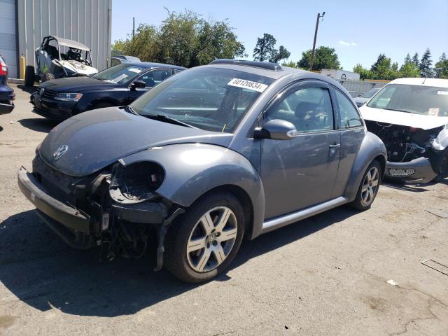 2006 Volkswagen New Beetle 2.5L Option Package 1 للبيع في Woodburn، OR - Front End