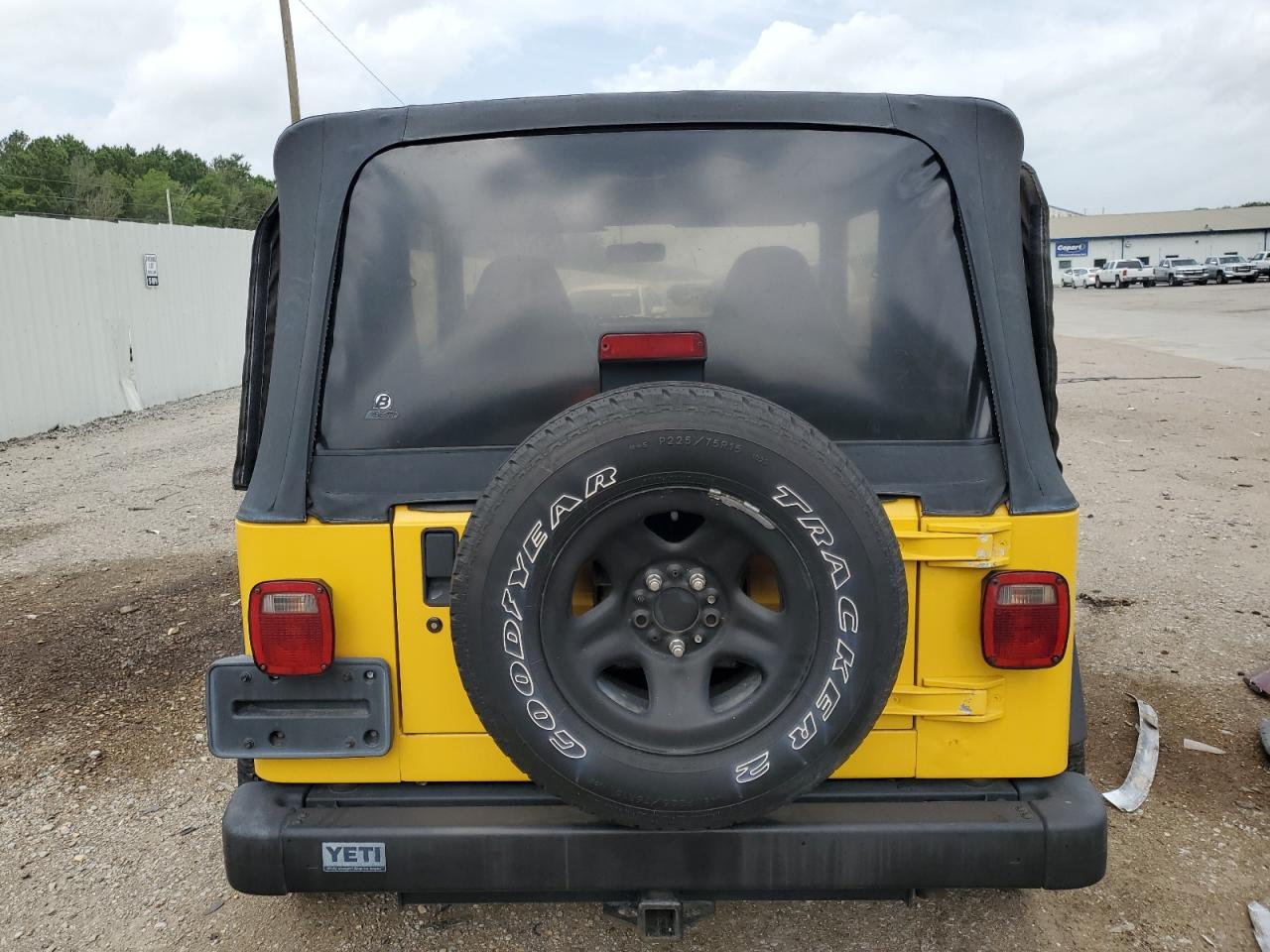 2000 Jeep Wrangler / Tj Se VIN: 1J4FA29P2YP708024 Lot: 61721064