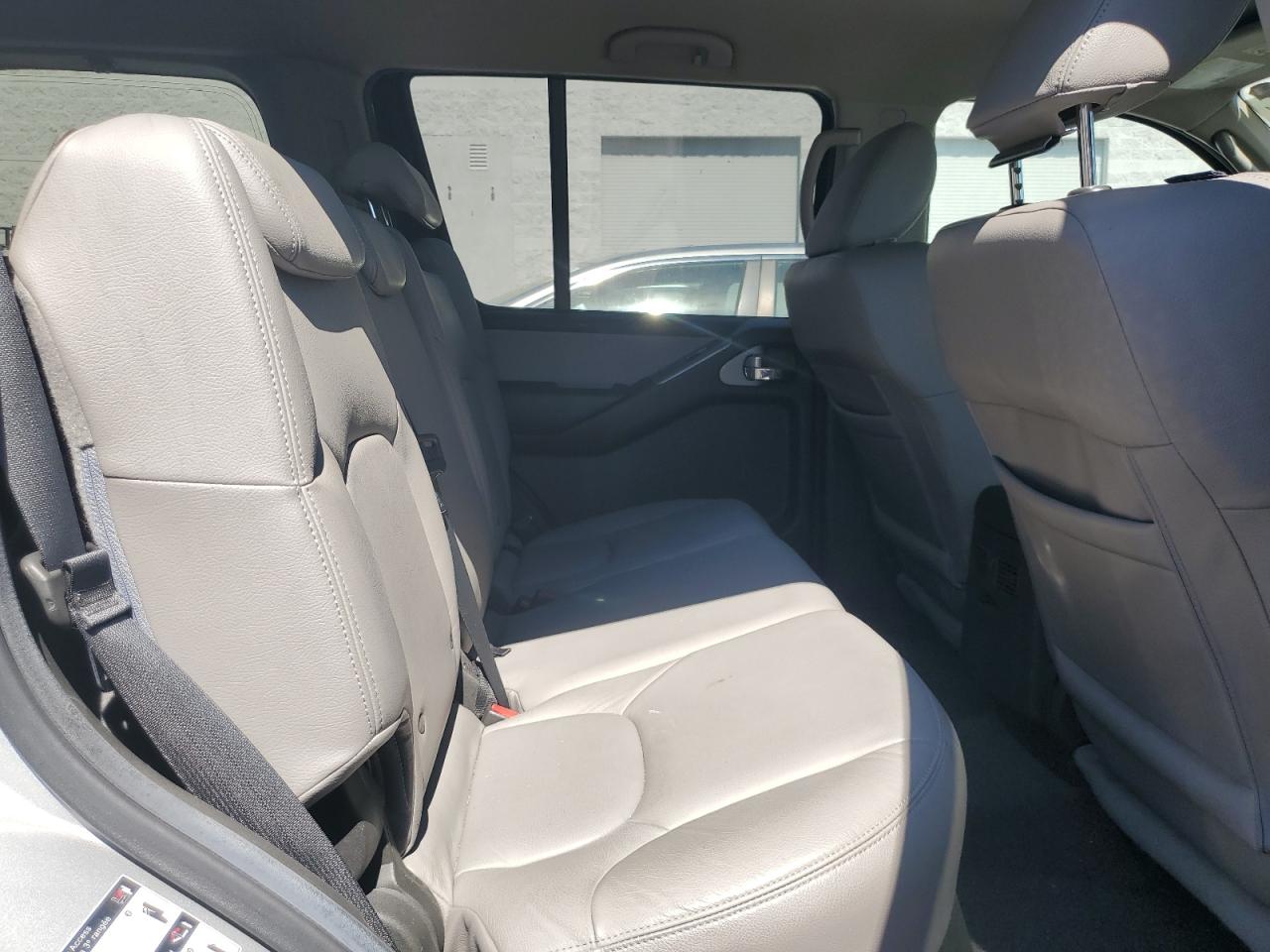 2011 Nissan Pathfinder S VIN: 5N1AR1NN5BC617329 Lot: 61554274