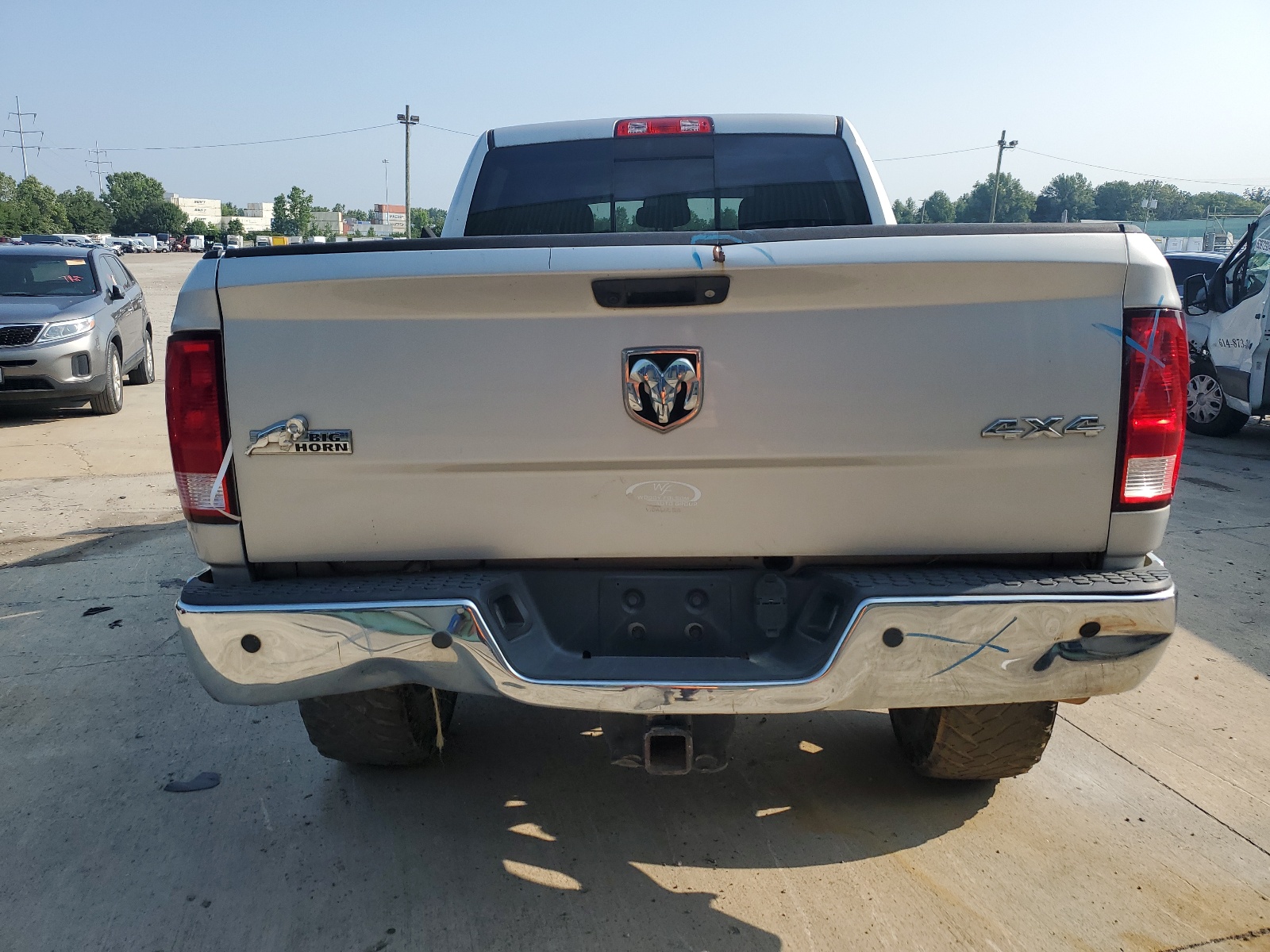 2017 Ram 2500 Slt vin: 3C6UR5DLXHG664183